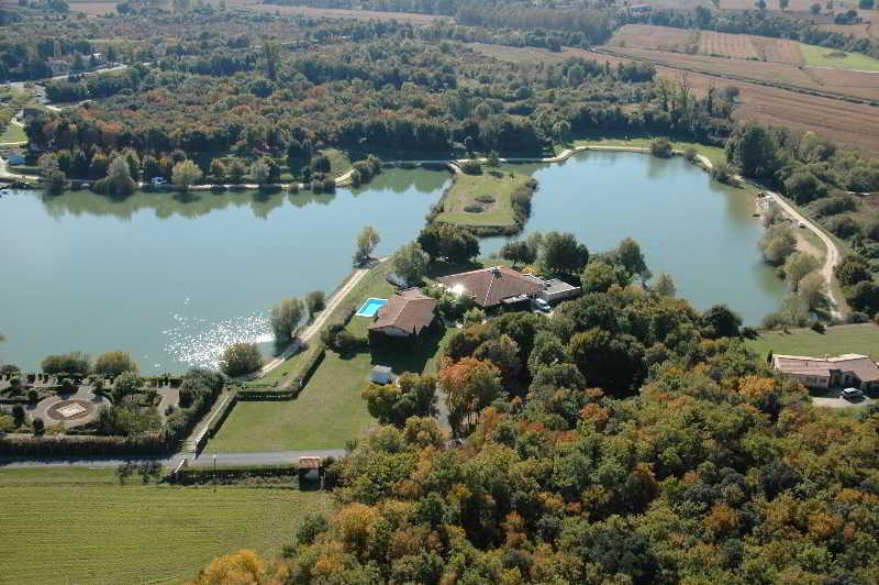 Les Jardins Du Lac Trizay Ngoại thất bức ảnh